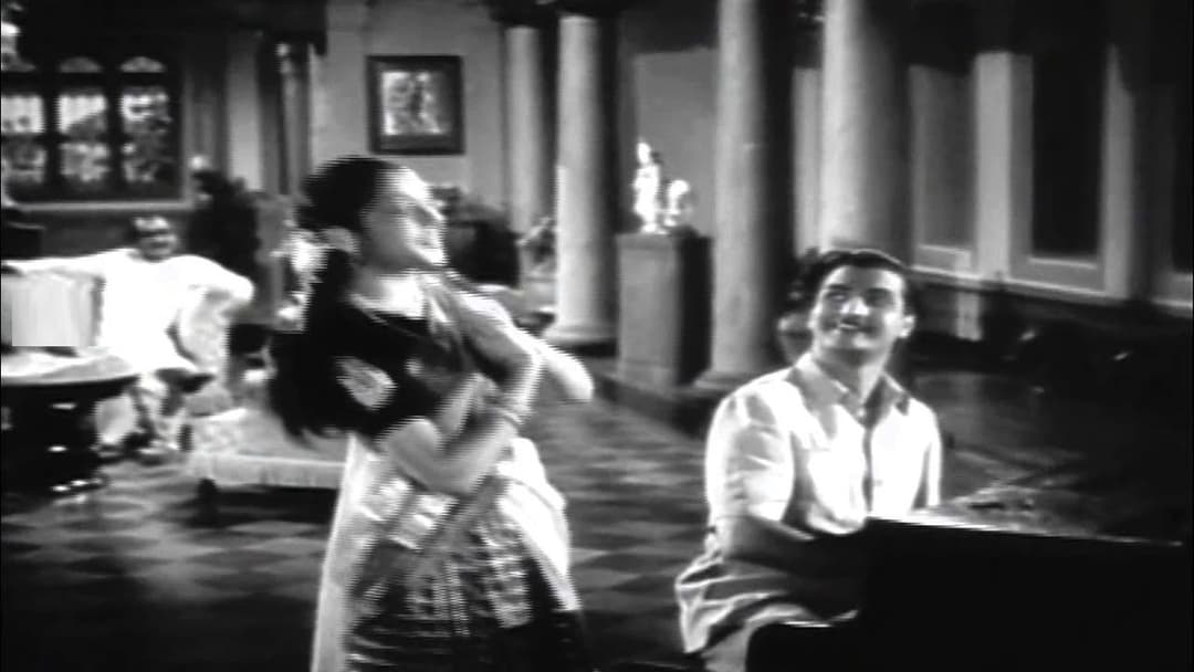 బృందావనమది అందరిది