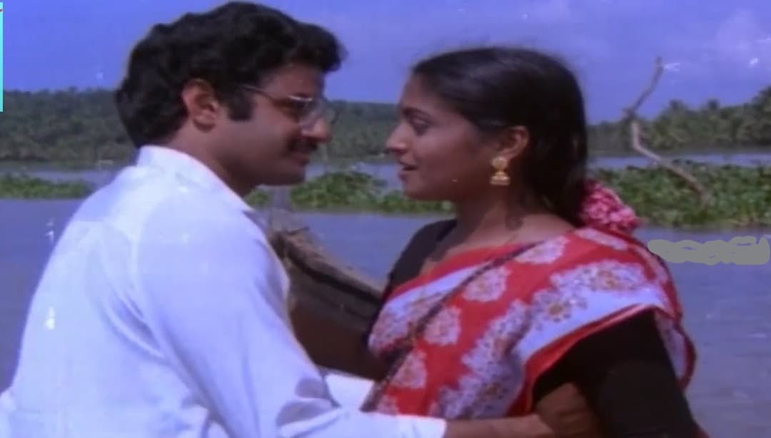 ఘల్లు ఘల్లున కాళ్ళ గజ్జెలందెలు