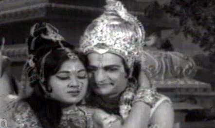 నీవైన చెప్పవే ఓ మురళీ